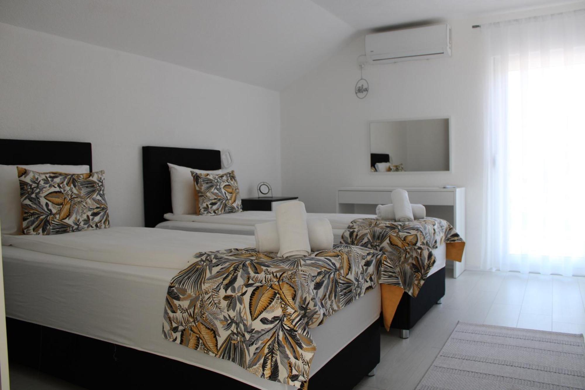 Am Una Lux House บีฮัช ภายนอก รูปภาพ
